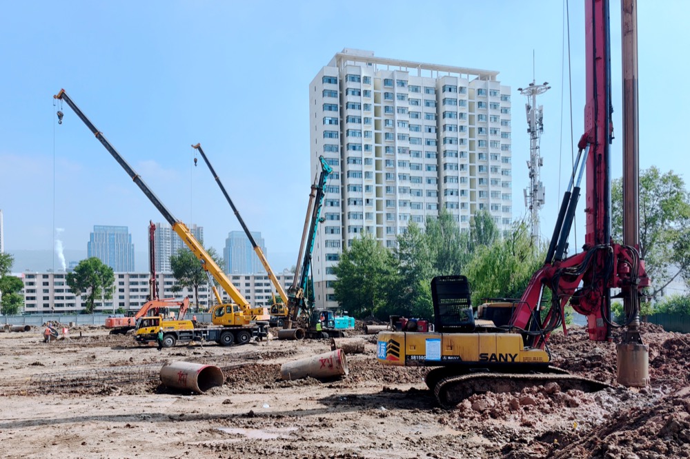 公司西宁棚改桩基项目正在施工。（张恒力）.jpg