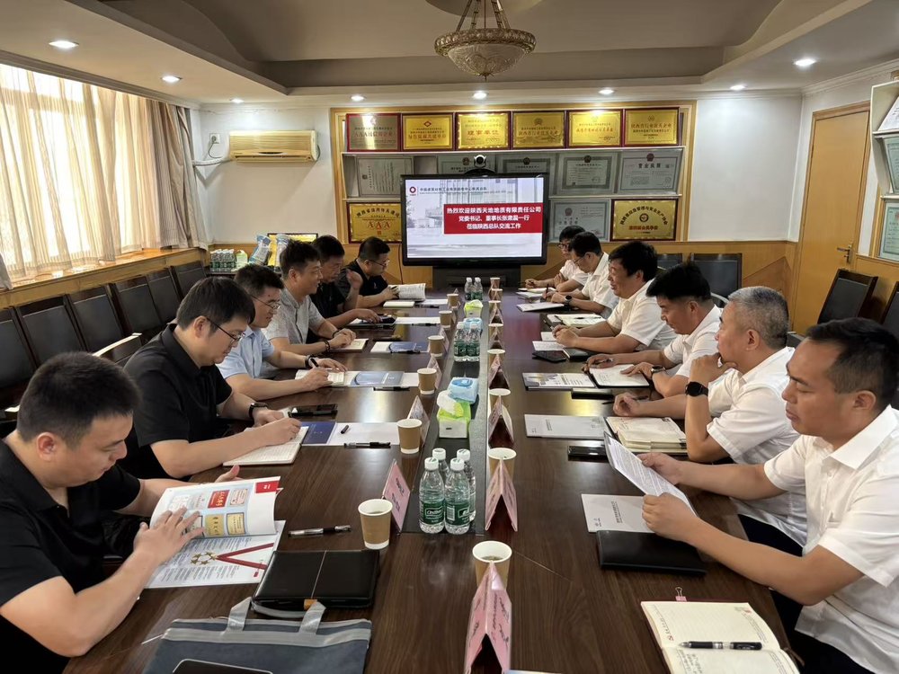 许琨1.jpg
