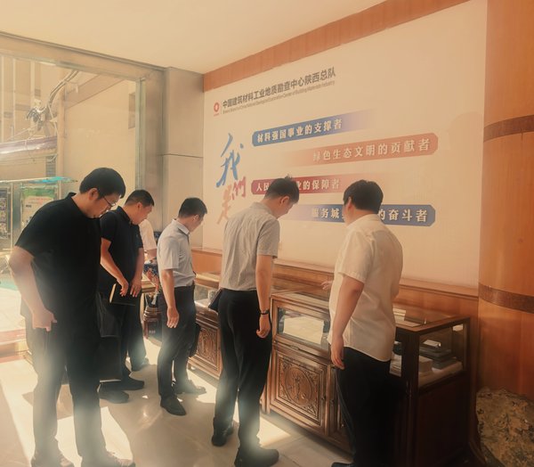 许琨2.jpg